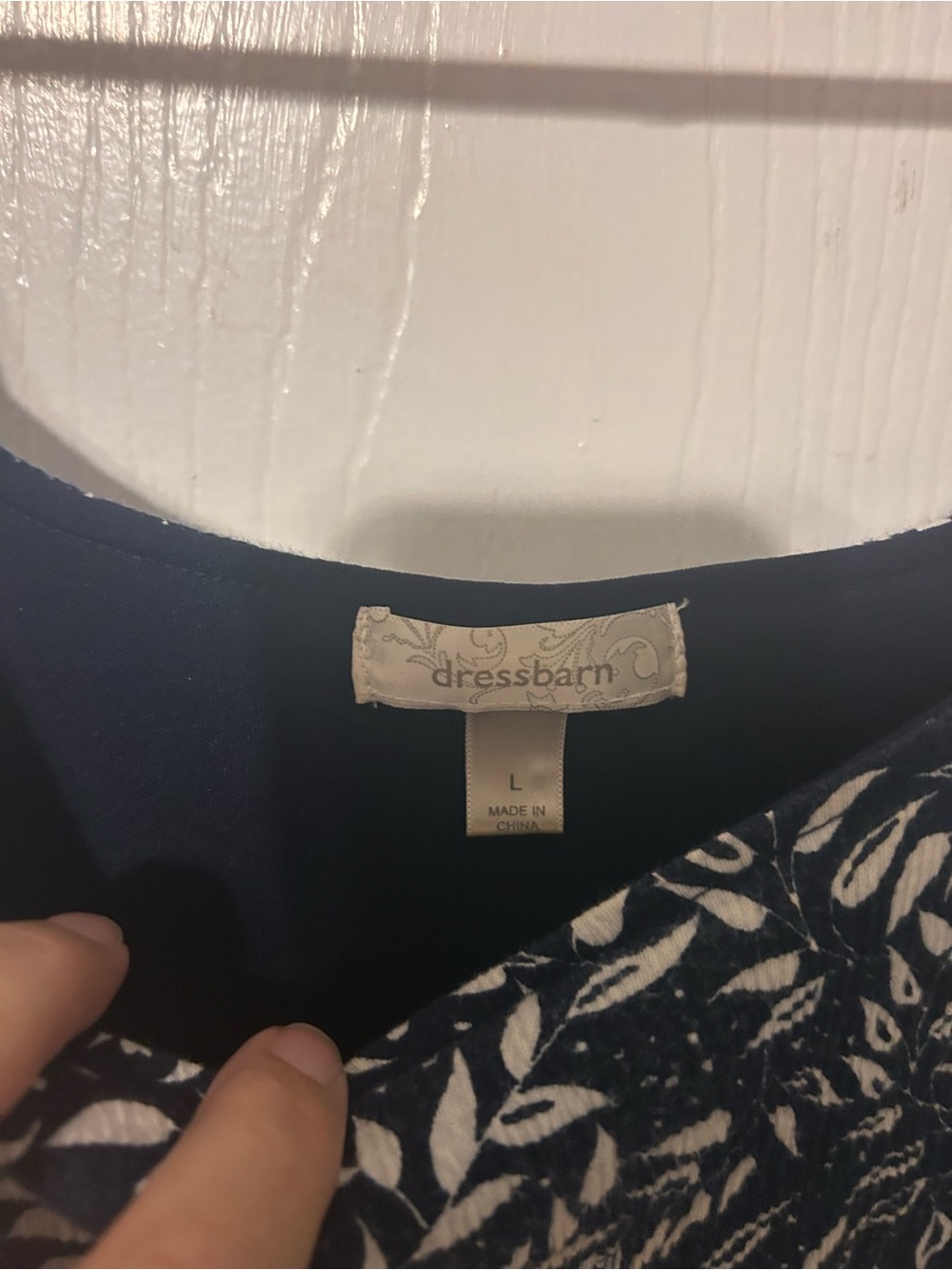 dressbarn Navy and White Layered Leaf-Print Tank - Picture 4 of 4